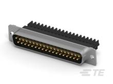Sivý konektor s kovovými kontaktmi, vhodný na pripojenie káblov k elektronickým zariadeniam, na bielom pozadí.