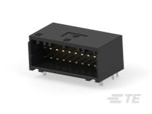 Čierny obdĺžnikový elektronický konektor s viacerými kovovými kontaktmi vo vnútri, vhodný na montáž na dosky plošných spojov.