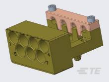 3D model elektrického konektora so siedmimi zásuvkami, číslovanými od 1 do 7. Hore sa nachádza ružový kryt s otvormi a dvoma sivými skrutkami.