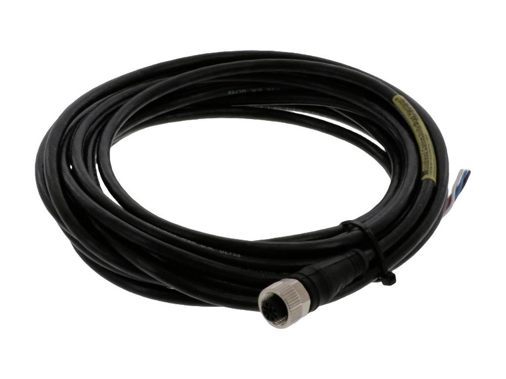 Čierna, zvitá elektrická šnúra s guľatou koncovkou, vhodná pre elektrické pripojenia.