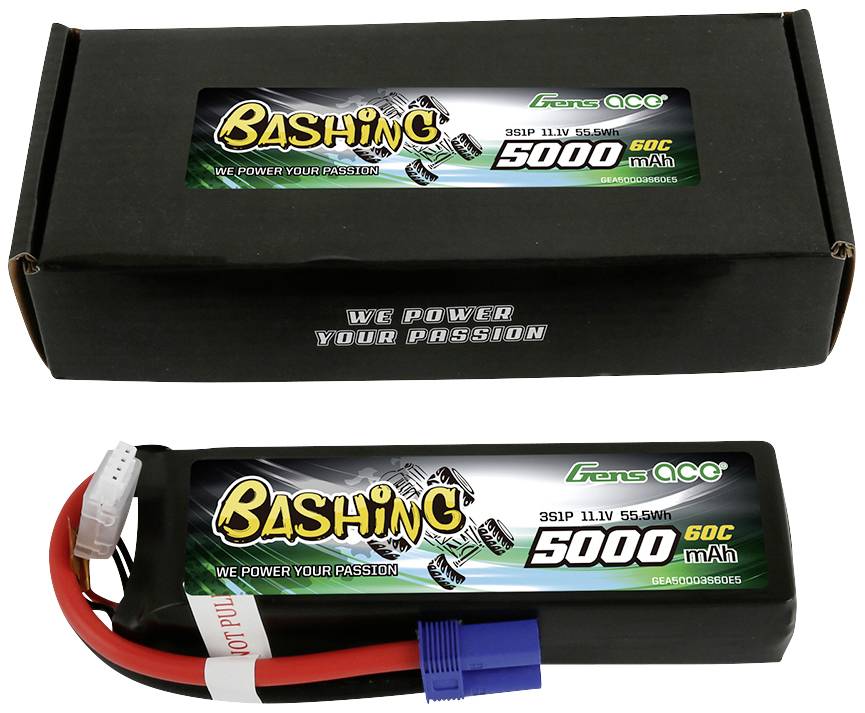 LiPo akumulátor s nápisom 'Bashing 5000 mAh 60C' leží pred čiernym obalom s logom Gens Ace.
