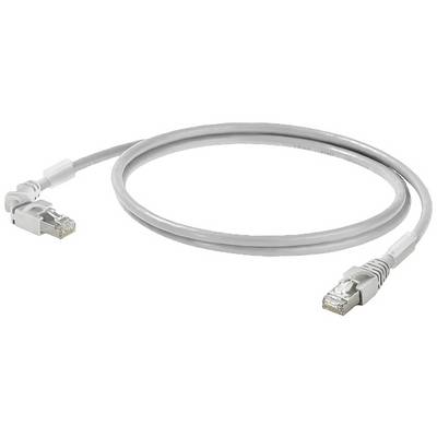 Sivý ethernetový kábel s lomene zahnutými konektormi na oboch koncoch, vhodný pre sieťové pripojenia.