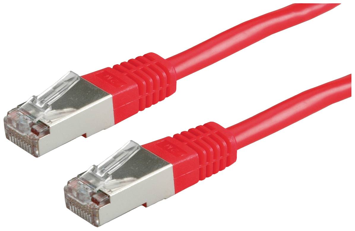 Dva červené ethernetové káble s kovovými koncovkami ležia vedľa seba. Slúžia na sieťové prepojenie počítačov a iných zariadení.