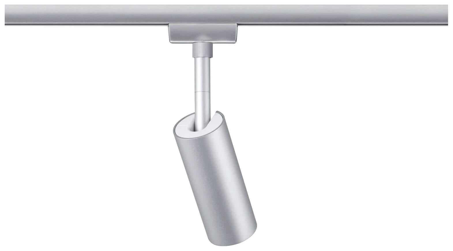 Strieborná, valcovitá stropná lampa namontovaná na koľajnici, ktorá svieti smerom nadol so sklonom.