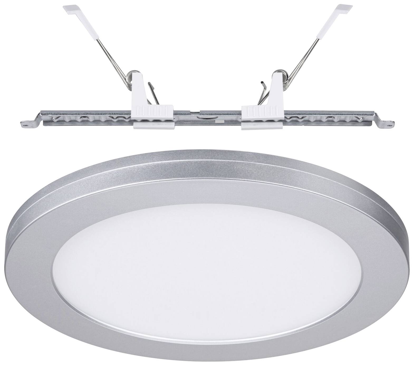 Okrúhle stropné svietidlo so strieborným rámom, pod ktorým je upevňovacia svorka na uchytenie do stropu.