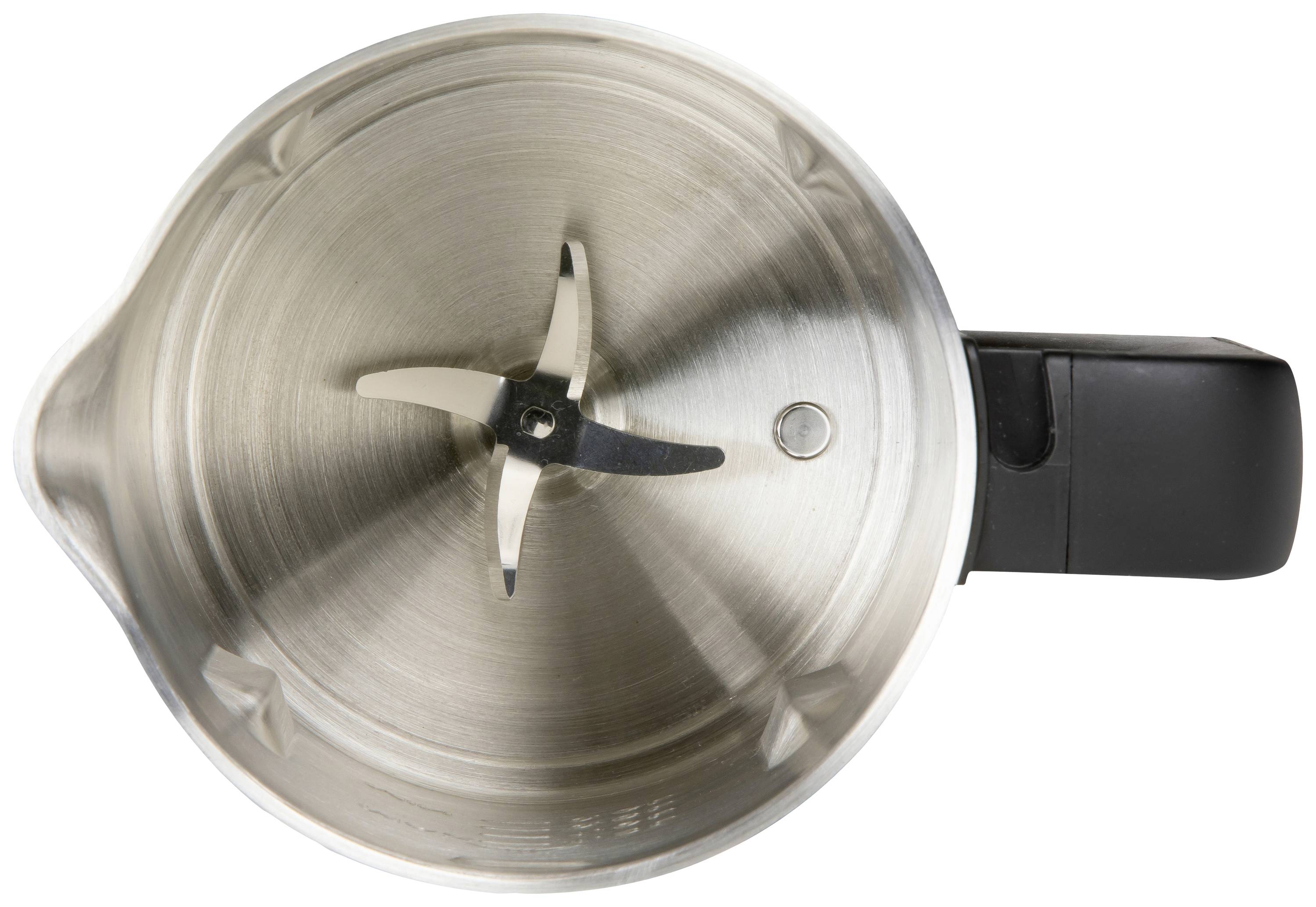 Pohľad zhora na prázdny mixovací kontajner s ostrými nerezovými čepeľami a čiernou rukoväťou.