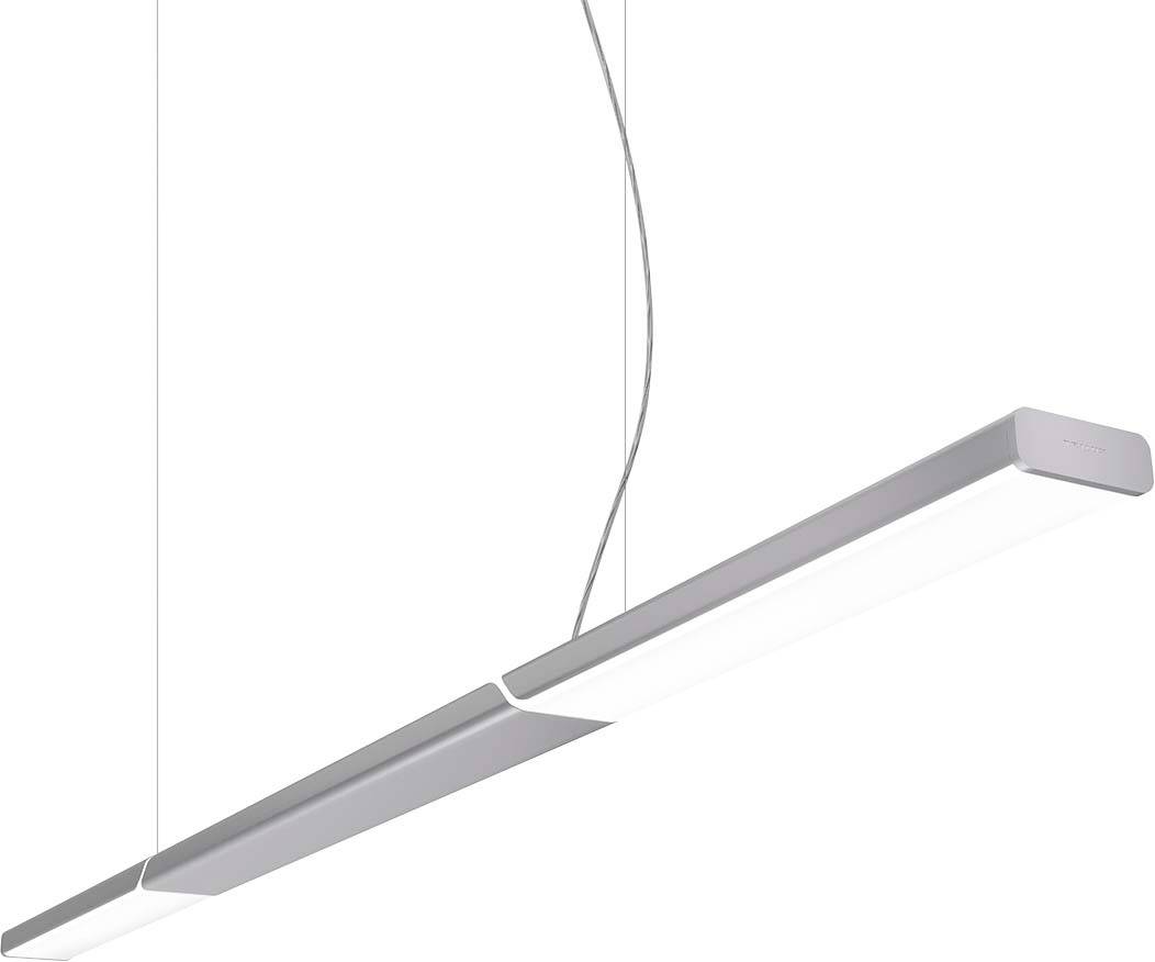 Moderná, obdĺžniková závesná lampa s jednoduchým dizajnom, zavesená na tenkých lanách, prevažne v bielej a sivej farbe.