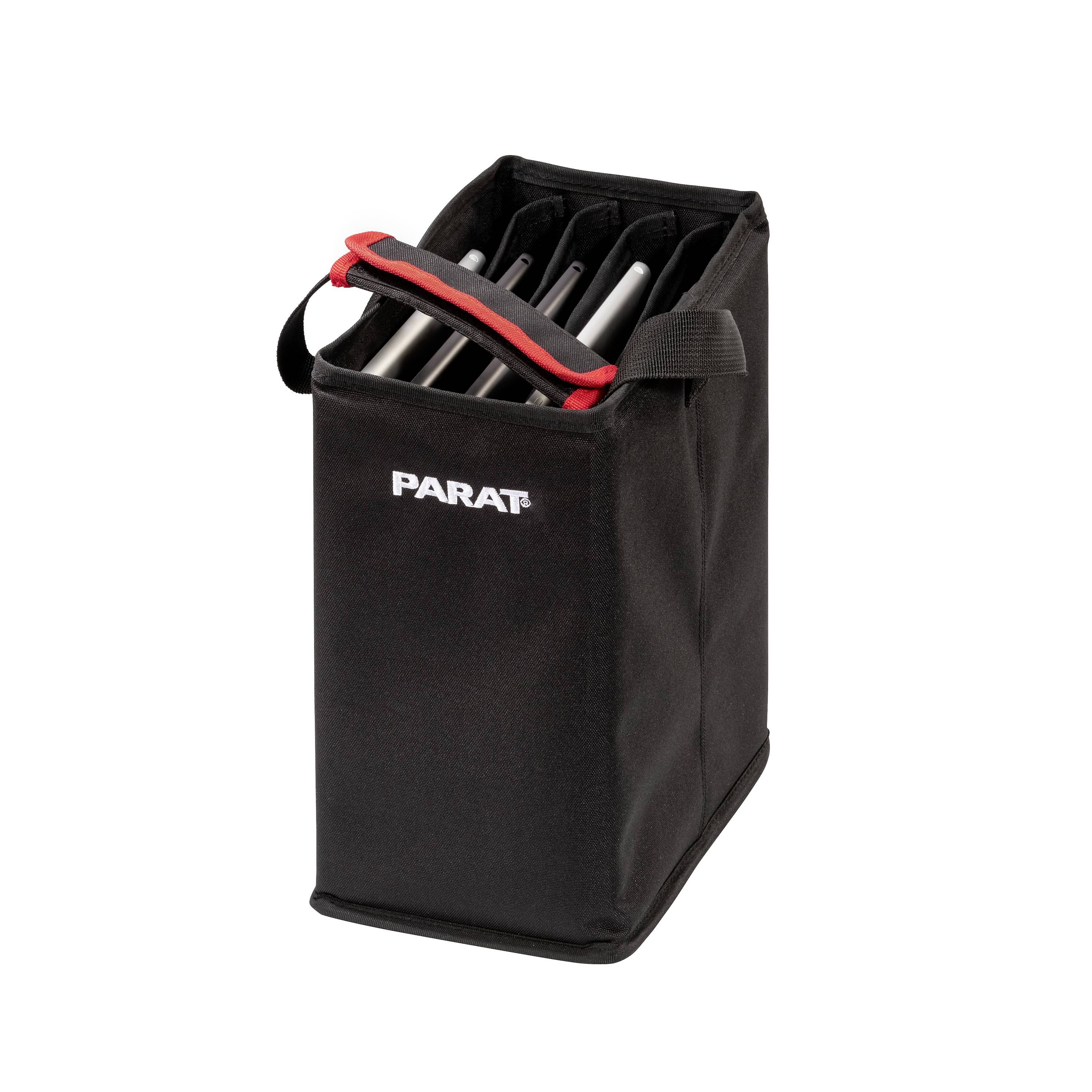 Čierna transportná taška značky Parat s viacerými priehradkami, naplnená tabletmi; ergonomické madlo a robustný dizajn pre ľahkú manipuláciu.