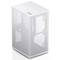 Biela počítačová skrinka so perforovanými stranami pre vetranie, postavená vzpriamene, s USB portami na hornej strane.