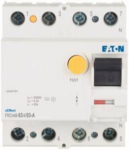Prúdový chránič Eaton, model FRCmM-63/4/03-A, testovaný pre 240/415V. Obsahuje žltý testovací gombík a spínač.