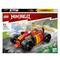 LEGO-súprava 'NINJAGO Ninja pretekárske auto EVO' s pretekárskym autom a ninja figúrkou na skalnatej ceste, vhodné pre deti od 6 rokov.