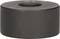 Čierna kovová podložka s hladkým povrchom a centrálnym otvorom.