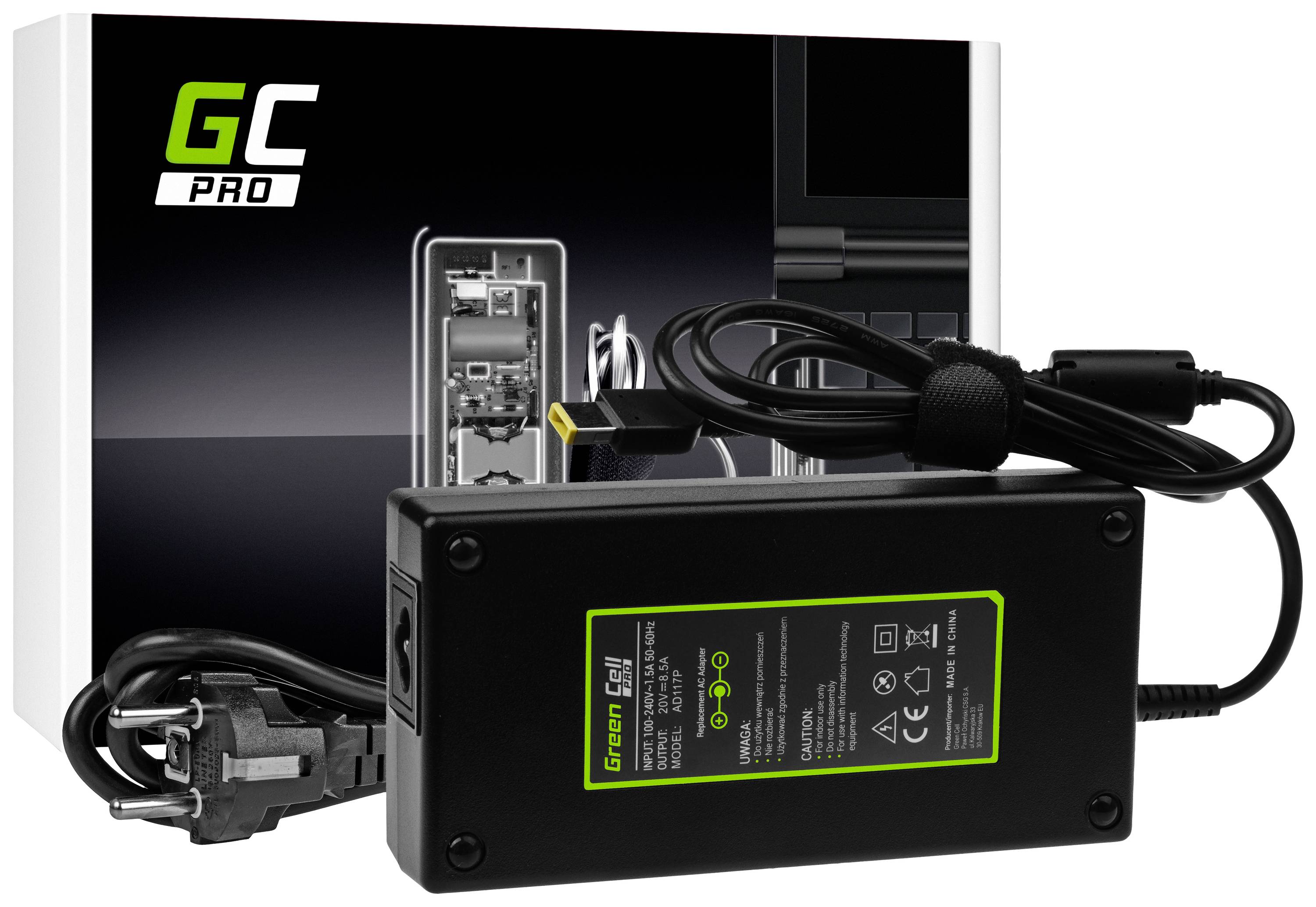 Nabíjačka so sieťovým káblom, pred obalom s nápisom 'GC Pro'. Vhodná pre elektronické zariadenia.
