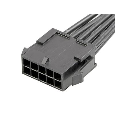 Čierny, obdĺžnikový elektrický konektor s ôsmimi kolíkmi a niekoľkými čiernymi káblami znázorňuje typické napájacie pripojenie počítača.