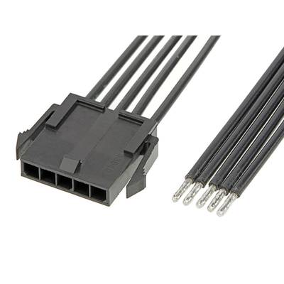 Čierny 6-pinový konektor s káblami, každý bez izolácie na koncoch. Používa sa pre elektronické prepojenia.