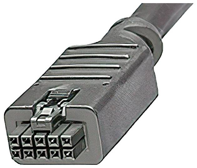 Zblízka pohľad na robustnú, kovovú viacpolovú konektorovú zástrčku používanú na priemyselné alebo mechanické aplikácie, ktorá zobrazuje jej podrobný dizajn a kolíky.