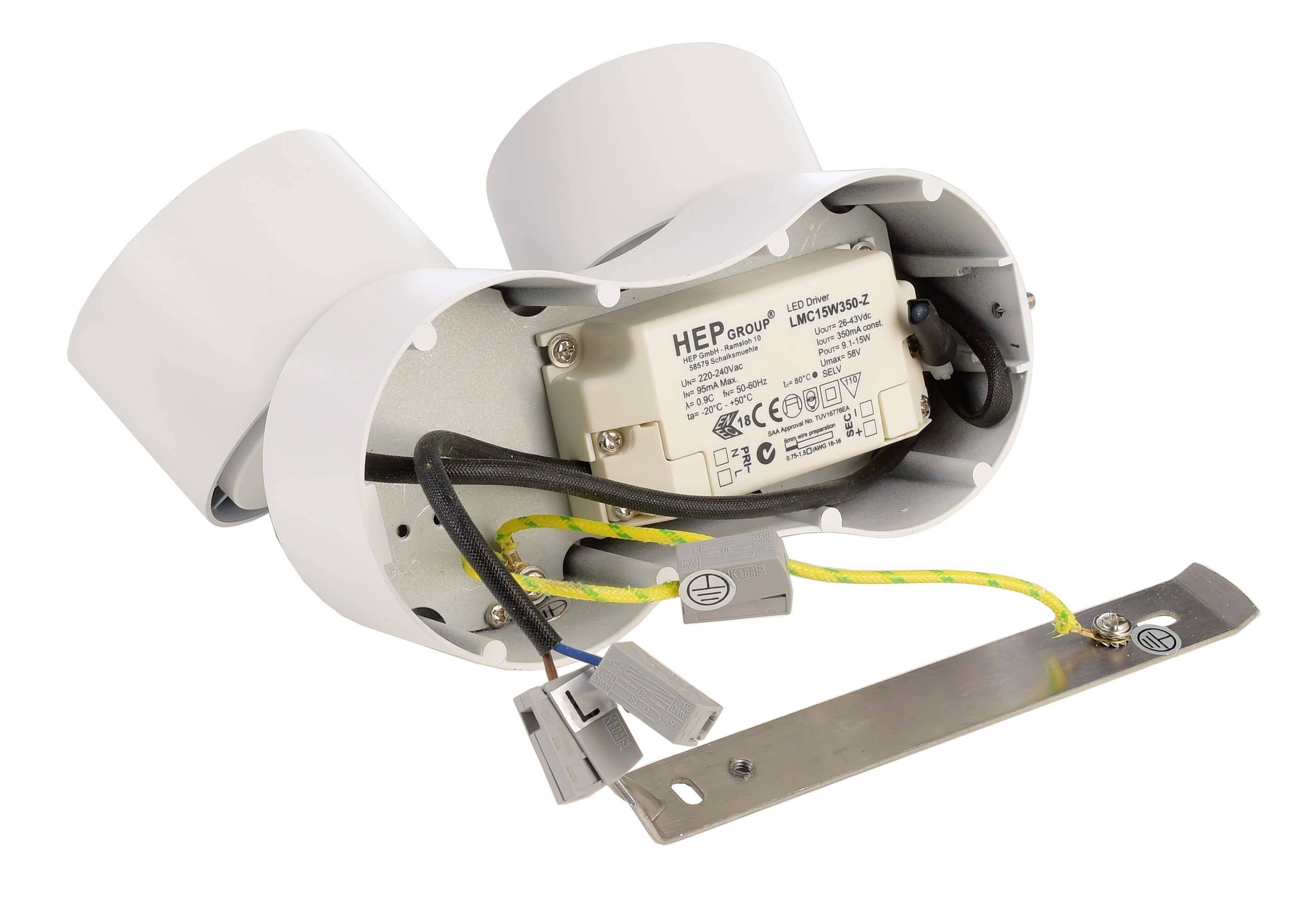 Dvojitá LED stropná lampa s otvoreným krytom, ktorá odhaľuje internú kabeláž a elektrický transformátor.