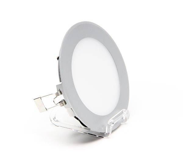 Okrúhle sivé LED panelové svetlo s bielou difúznou plochou na priehľadnom stojane.