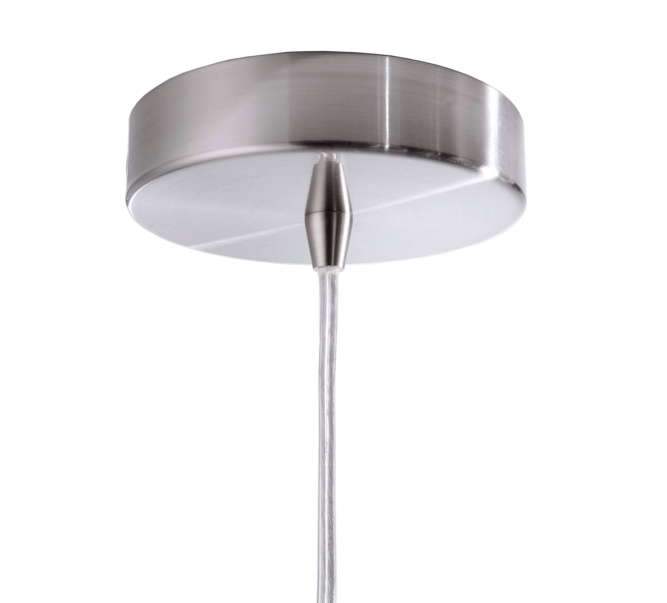 Okrúhle strieborné stropné uchytenie so smerujúcim káblom nadol. Moderný dizajn pre závesné svietidlá.