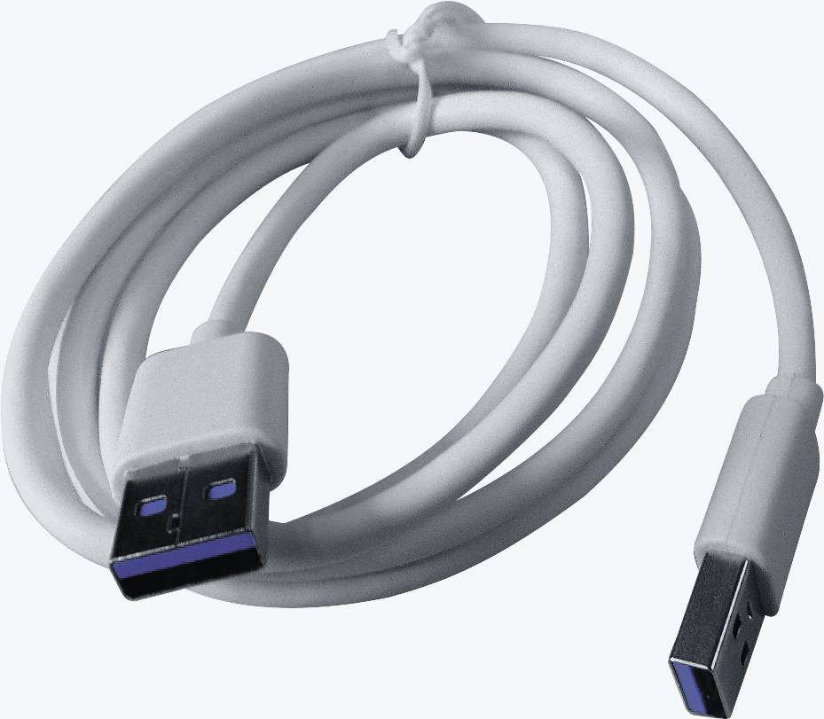 Biely USB kábel s dvoma USB konektormi na oboch koncoch.