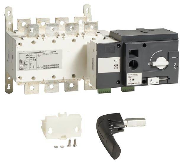 Elektrický istič s ovládacou pákou, vytlačenými technickými detailmi, montážnymi dielmi na inštaláciu na stenu a dvoma skrutkami, umiestnený na bielom pozadí.