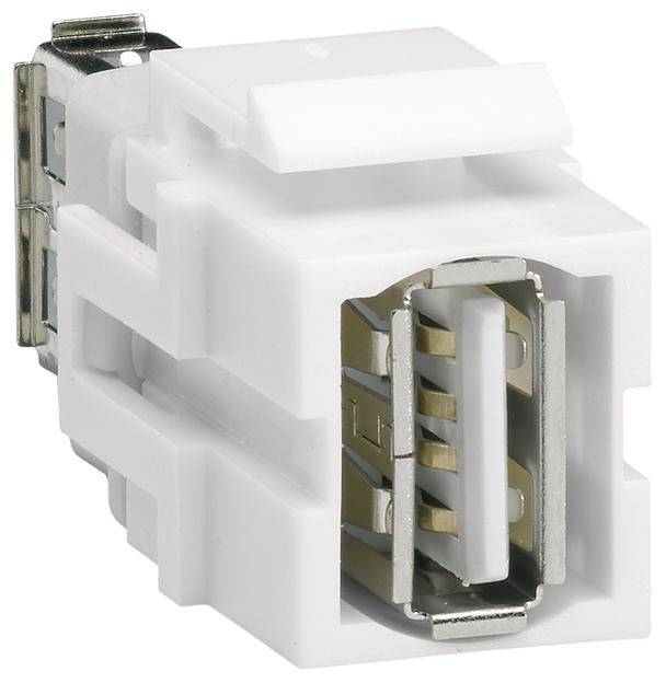 Biely USB adaptér, obdĺžnikového tvaru, odhaľuje kovové kontakty vo vnútri.