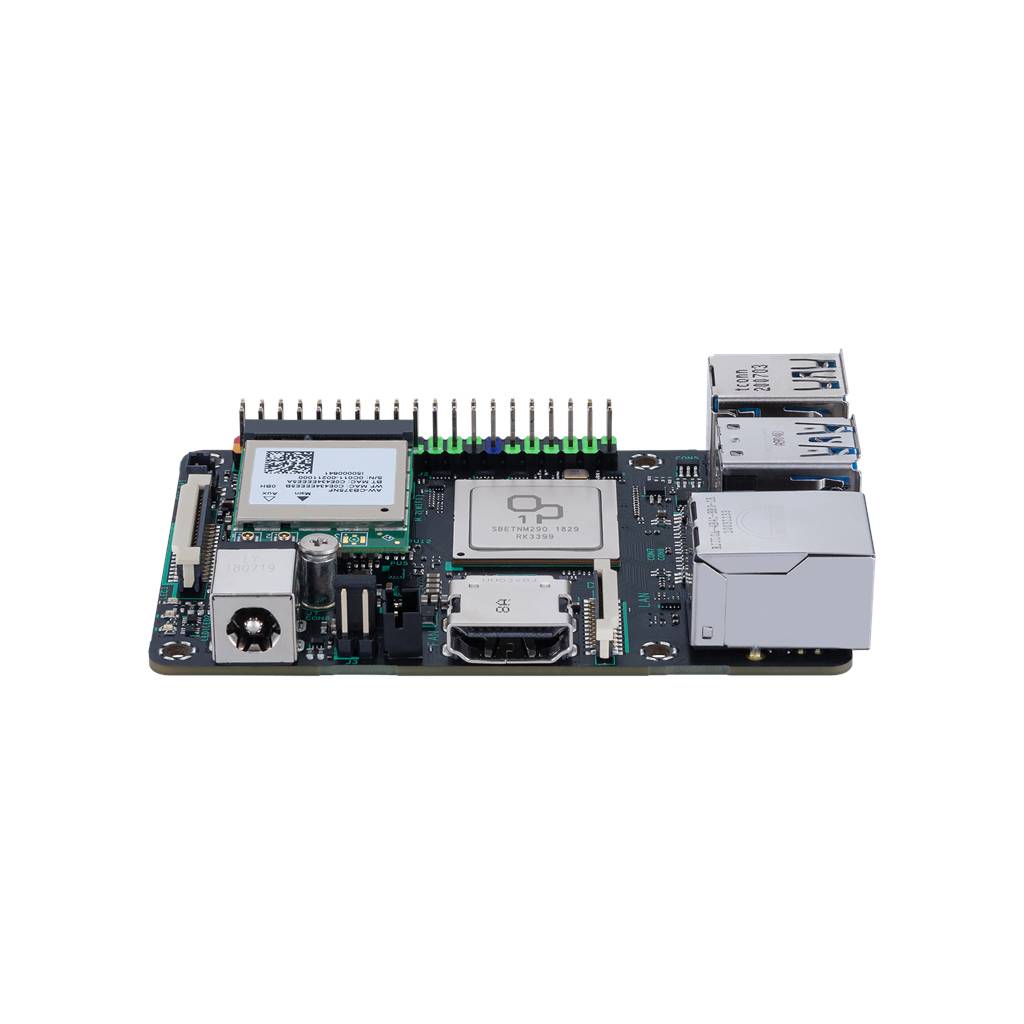 Zelený počítačový modul s rôznymi konektormi a centrálnym procesorom. Obsahuje ethernetové, HDMI a USB porty.