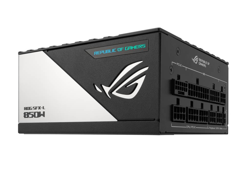 Čierna počítačová napájacia jednotka s logom 'Republic of Gamers' na boku, model 'ROG-SFX-L 850W', viditeľné viaceré káblové prípojky.
