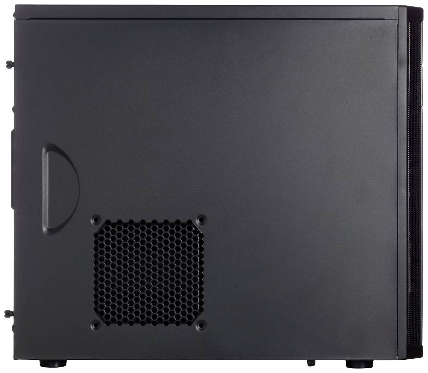 Čierna PC skrinka v bočnom pohľade, ukazuje ventilačné mriežky a rukoväť.