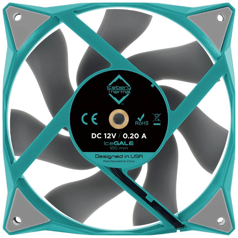 Tyrkysový počítačový ventilátor so šedými lopatkami, na ktorom sú vyobrazené cyrilikou písané texty a certifikát RoHS. Model: 'Iceberg Thermal IceGALE'.