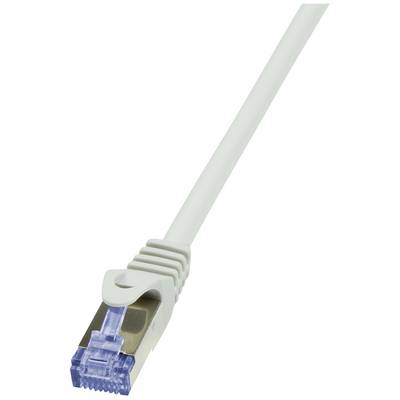 Sivý ethernetový kábel s RJ45 konektorom na konci, používaný pre sieťové pripojenia.