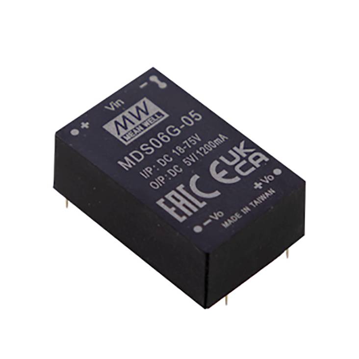 'Kompaktný DC/DC konvertor, model MDS06G-05 od MW. Vstupný rozsah: 18-75V, výstup: 5V/1200mA. Certifikácia CE a UKCA. Vyrobené na Taiwane.'