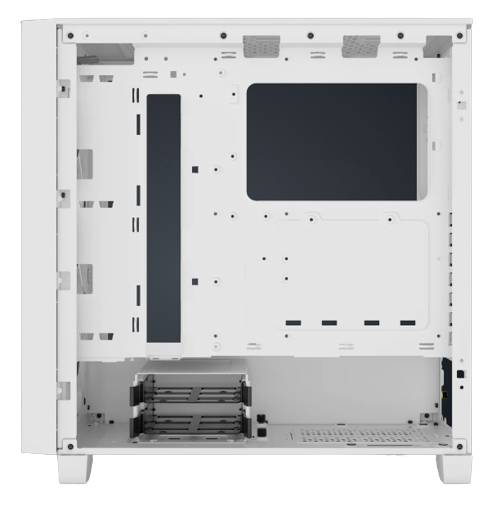 Prázdny, biely počítačový kryt s otvoreným bočným panelom. Zobrazuje vnútorné úchyty, kabelové priechodky a pozície pre mechaniky.