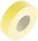 Žltá rolka lepiacej pásky, mierne pohľadovo zhora.