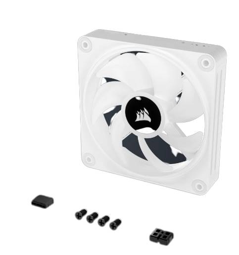 Biely počítačový ventilátor s logom uprostred, vedľa neho skrutky a konektory.