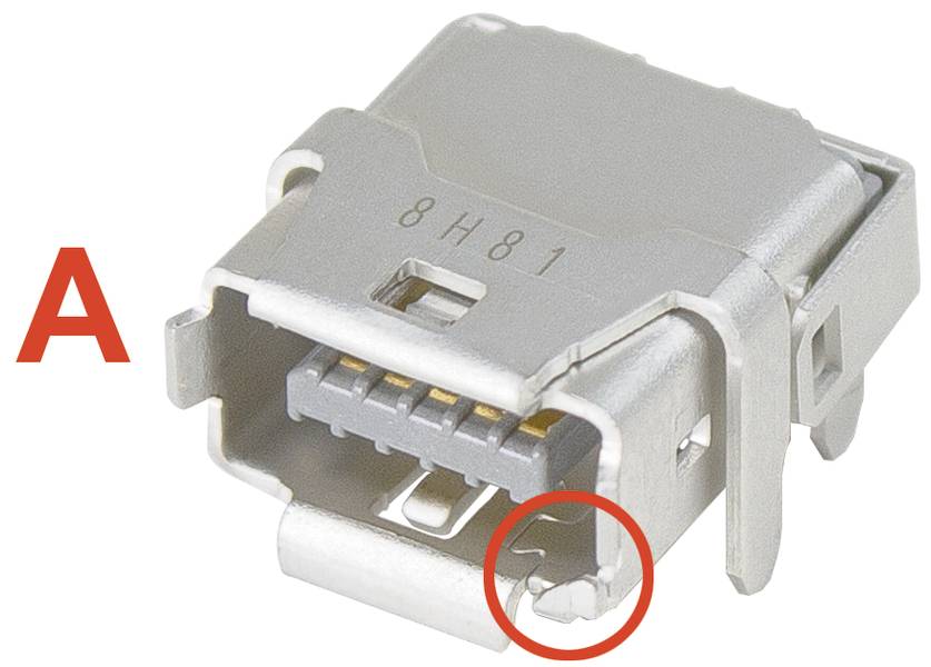 USB konektor s detailným pohľadom, ktorý zvýrazňuje špeciálny výrez alebo značku v červenom kruhu. Písmeno 'A' vľavo.
