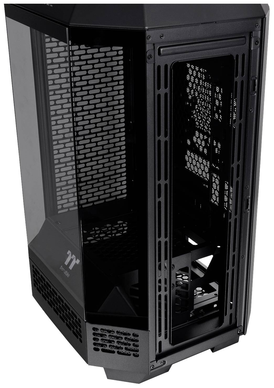 Čierna PC skrinka s priehľadnými bočnými stenami, ktorá poskytuje voľný pohľad do vnútra a vytvára priestor pre počítačové komponenty.