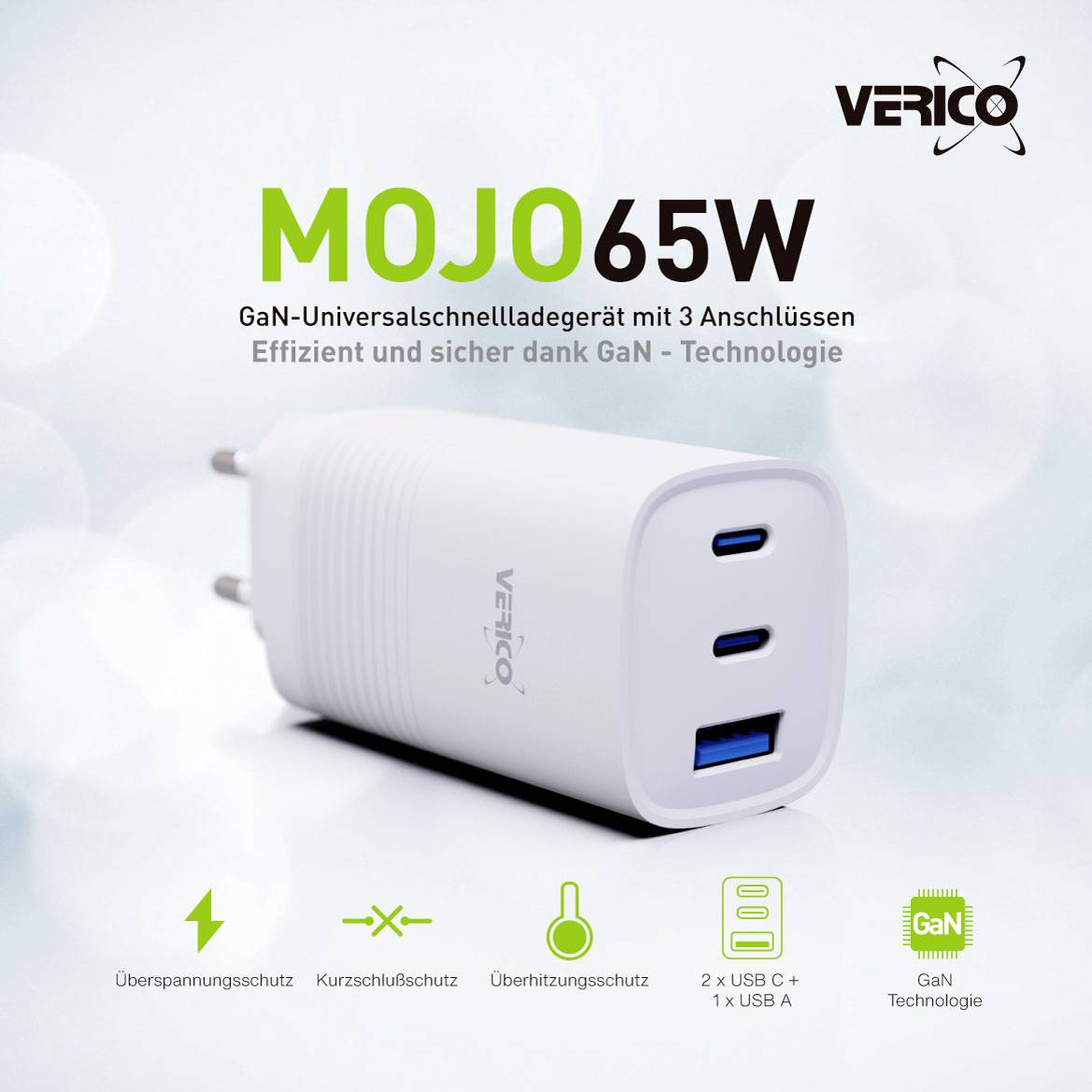 Biely GaN rýchlonabíjací adaptér od Verico, model 'MOJO65W', s 3 portami, propagovaný ako efektívny a bezpečný. Obsahuje ochranné symboly.