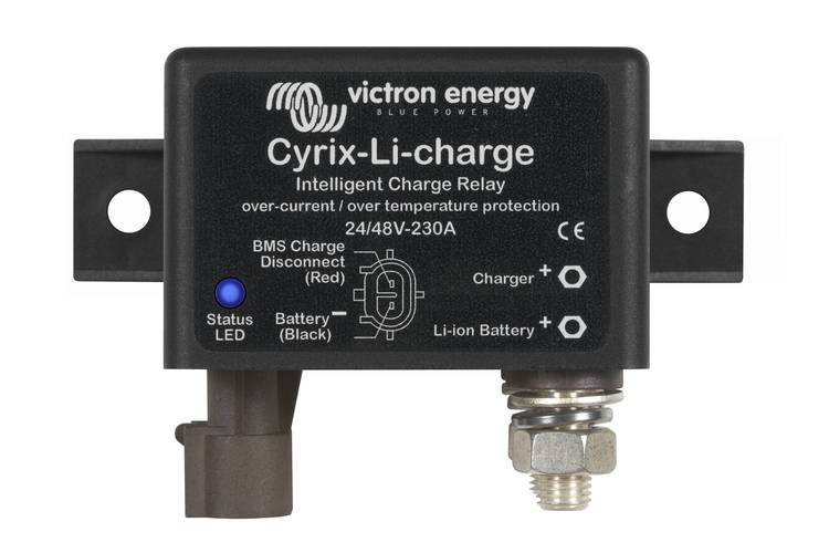 Inteligentné nabíjacie relé 'Cyrix-Li-charge' od Victron Energy, 24/48V-230A, s ochranou proti nadprúdu a prehriatiu, so stavovou LED diódu.