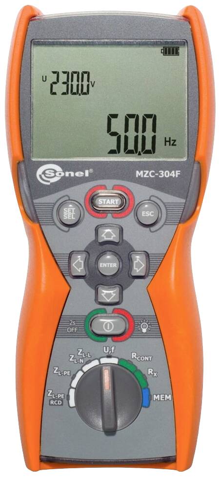Digitálny multimeter ukazuje napätie 230 V a frekvenciu 50,0 Hz. Má oranžový kryt.