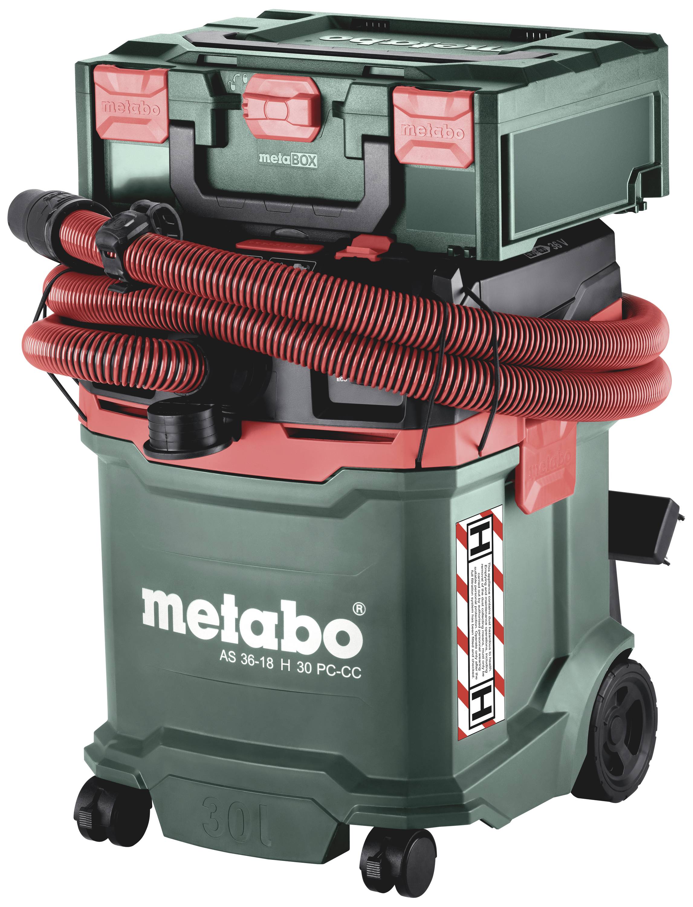Priemyselný vysávač Metabo, model 'AS 36-18 H 30 PC-CC', s červenou hadicou a zelenou schránkou. Mobilný vďaka kolieskam, vhodný pre profesionálne čistenie.