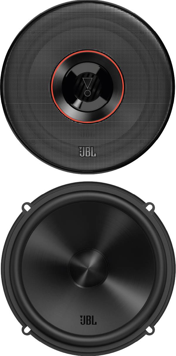 Dva okrúhle, čierne reproduktory so stredovým výškových reproduktorom. Horný má červený detail okolo výškového reproduktora, oba s logom JBL.