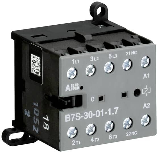 Elektrický stykač od ABB s modelovým číslom B7S-30-01-1.7, identifikovateľný podľa svoriek pre rôzne fázy.