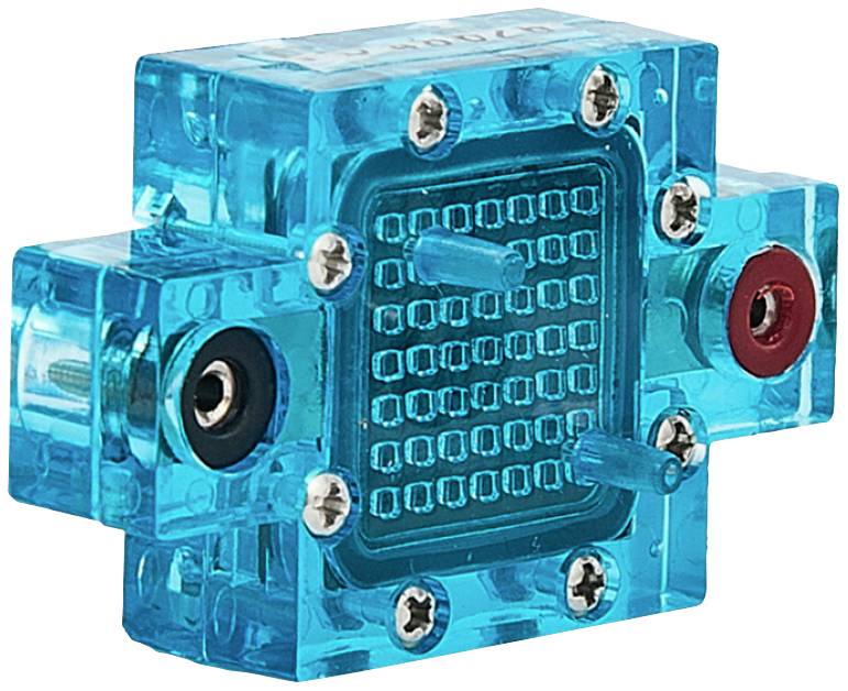 Modrý palivový článok so sústavou článkov v priesvitnom kryte, zobrazujúci internú štruktúru a elektródové svorky vľavo a vpravo.