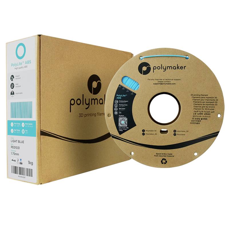 3D tlačové filament od Polymakeru v svetlomodrej farbe. Balenie a cievka sú viditeľné. Hlavný materiál je ABS, hrúbka 1,75 mm, 1 kg.