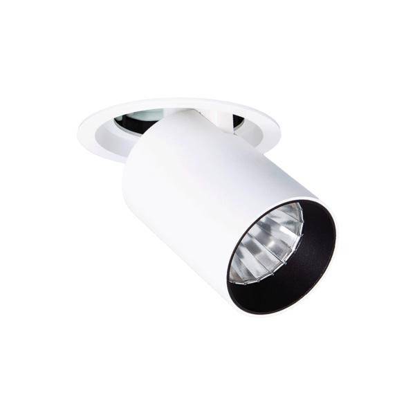 Biela valcovitá stropná lampa s otočnou hlavou, vhodná do moderných interiérov.