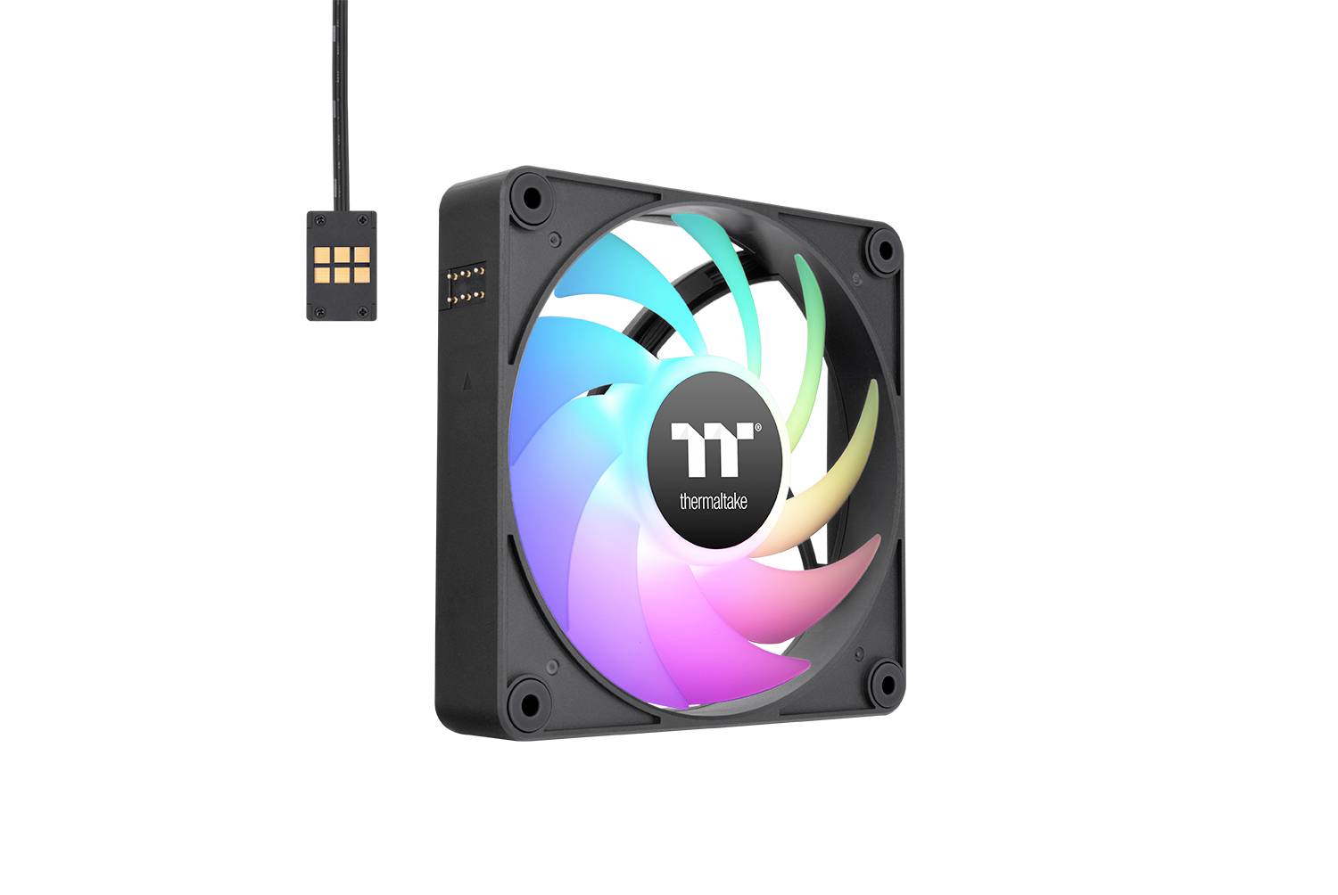 Čierny počítačový ventilátor s RGB LED diódami svietiacimi v dúhových farbách a káblom s obdĺžnikovým konektorom.