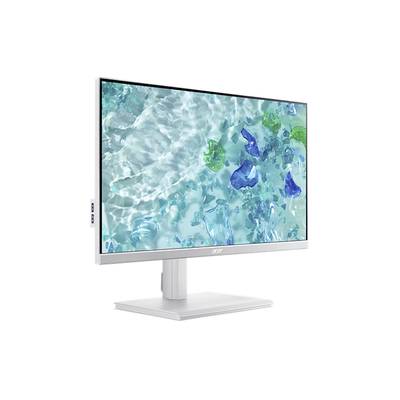 Počítačový monitor na bielom stojane zobrazuje abstraktný modro-zelený vzor vody a skla.