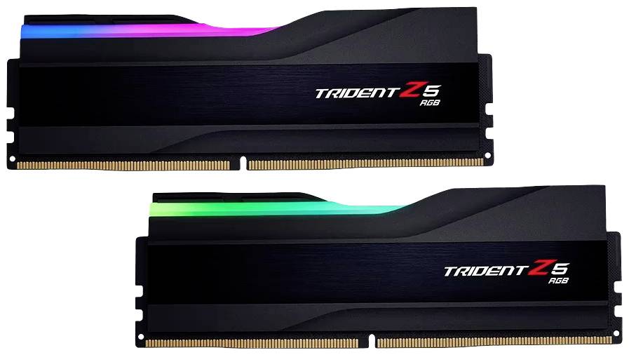 Dva RAM moduly s čiernym dizajnom, farebnými svetelnými efektmi hore a nápisom 'Trident Z5 RGB'.