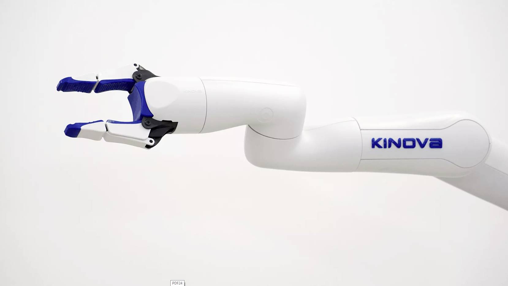 Biely robotický polohovací prístroj s modrouuchopovacou svorkou označenou nápisom 'KINOVA' sa dvíha pred neutrálnym pozadím.